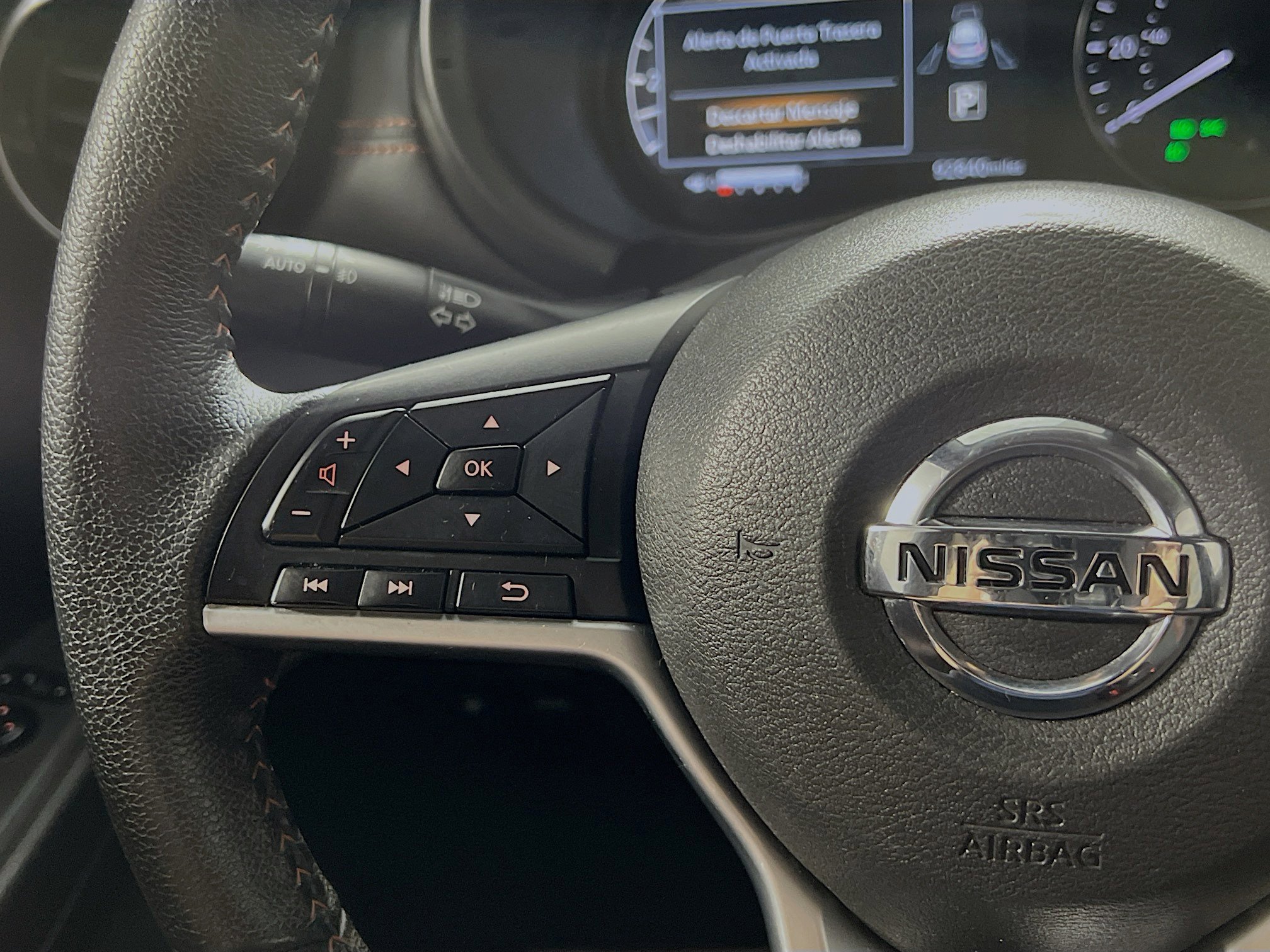 Used 2021 Nissan Kicks SR image 19