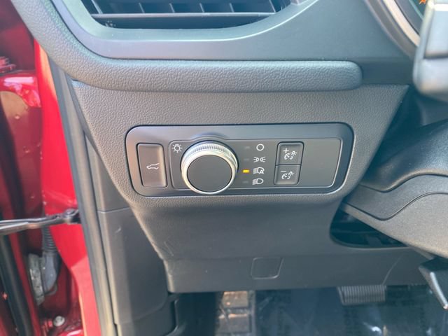 Used 2021 Ford Escape SE w/ SE Sport Appearance Package FWD image 18