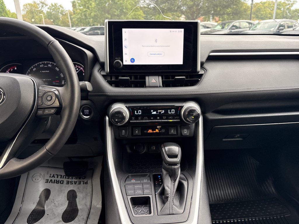 Used 2024 Toyota RAV4 XLE w/ Convenience Package AWD/4WD image 29