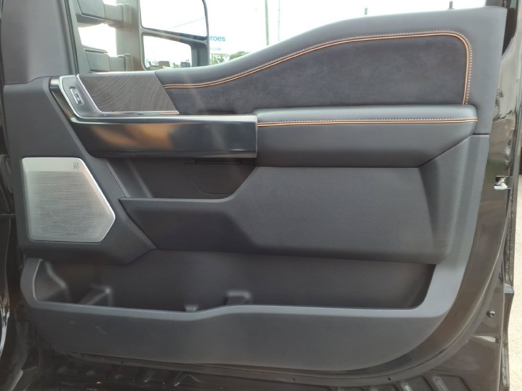 Used 2024 Ford F250 Platinum AWD/4WD image 14