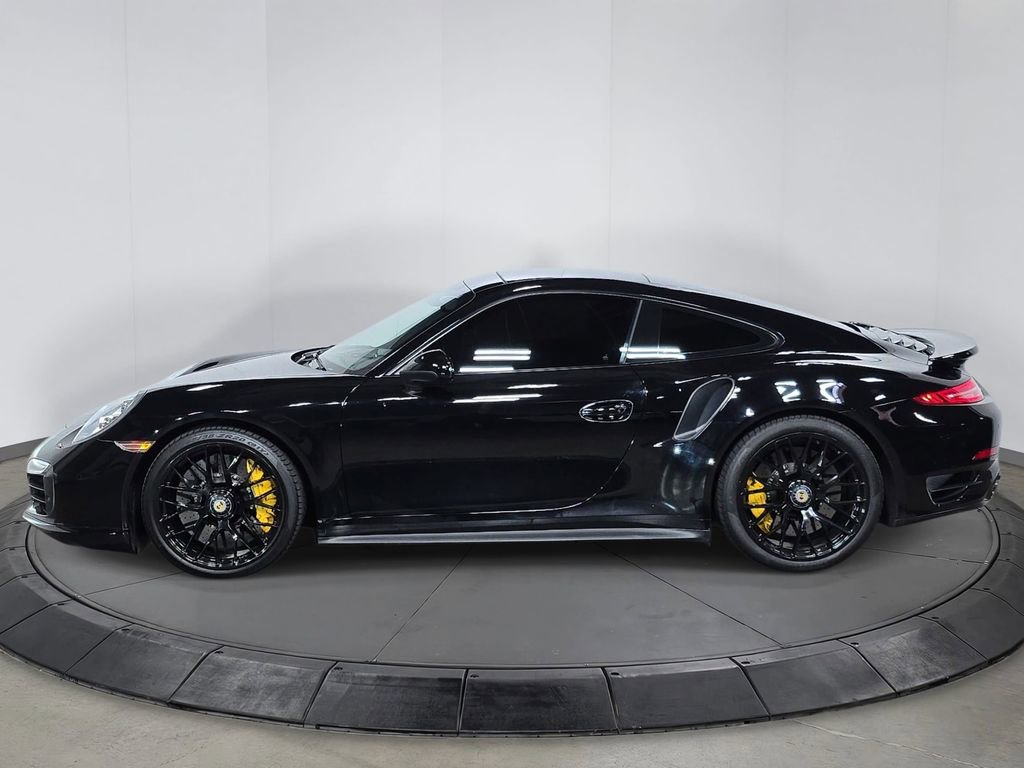 Certified 2014 Porsche 911 Turbo S AWD/4WD image 2