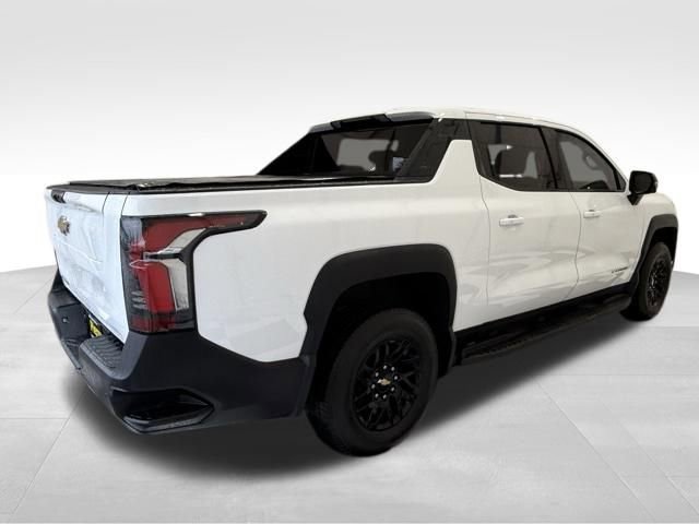 Used 2025 Chevrolet Silverado EV LT image 7