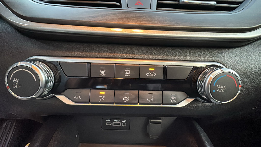 Used 2025 Nissan Altima 2.5 SV FWD image 26