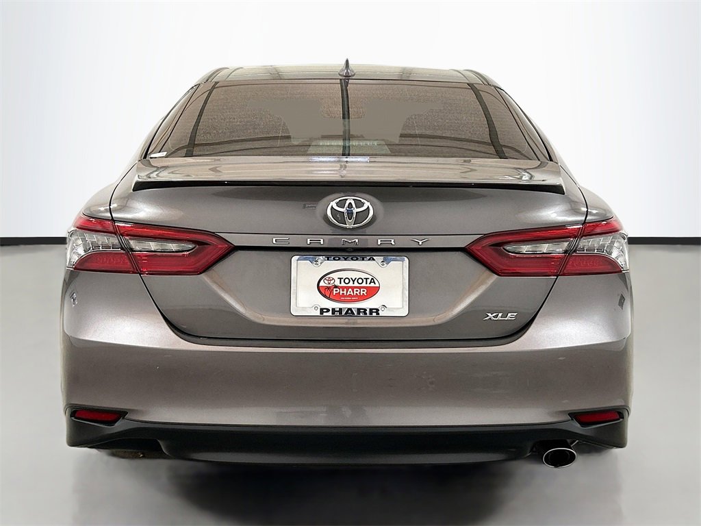 Used 2024 Toyota Camry XLE image 5