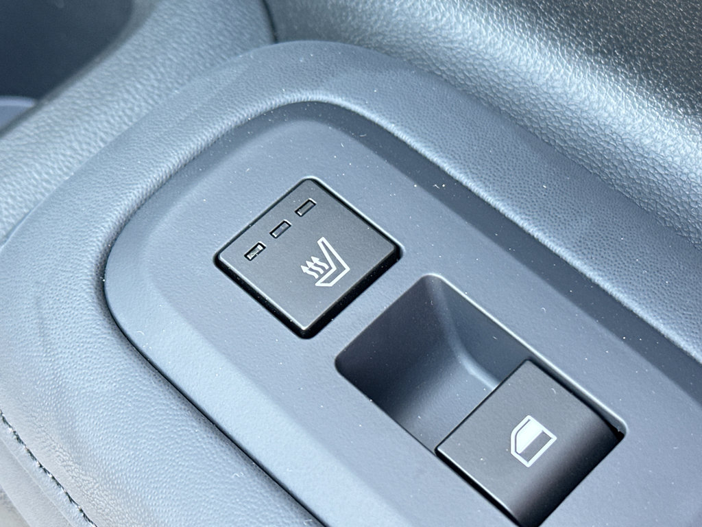 New 2025 Hyundai Santa Fe Limited image 32