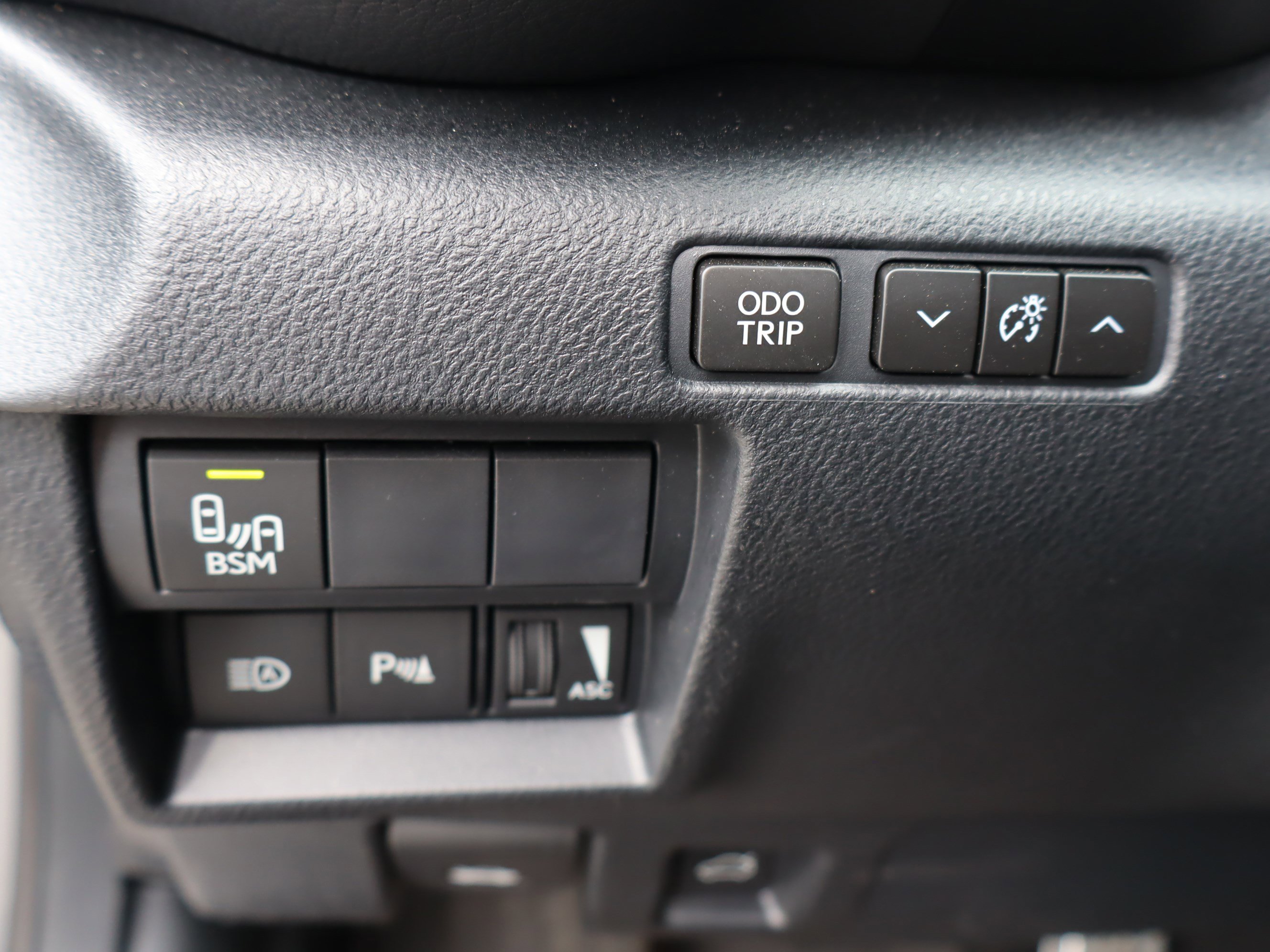 Used 2025 Lexus RC 350 F Sport w/ Navigation Package image 17