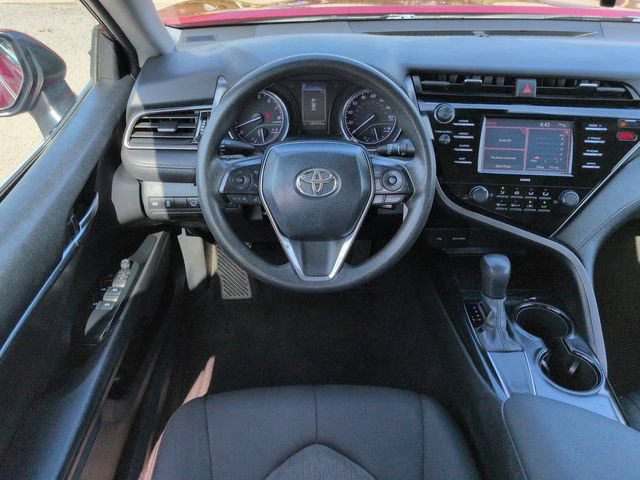 Used 2020 Toyota Camry LE FWD image 15