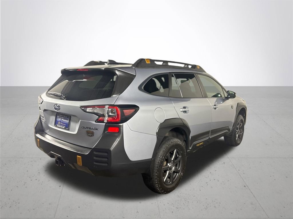 Used 2022 Subaru Outback Wilderness AWD/4WD image 6