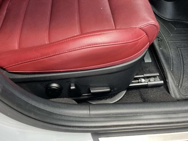 Used 2019 Kia Stinger GT2 RWD image 28