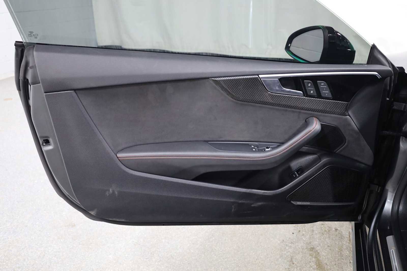 Used 2023 Audi S5 Premium Plus w/ Premium Plus image 16