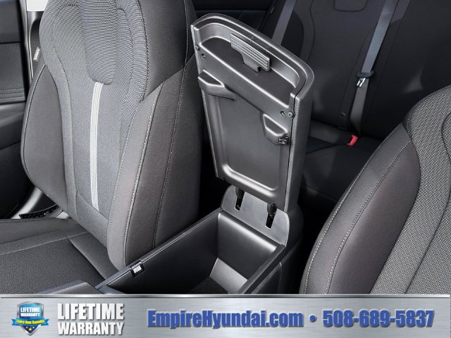 New 2026 Hyundai Elantra SE FWD image 18