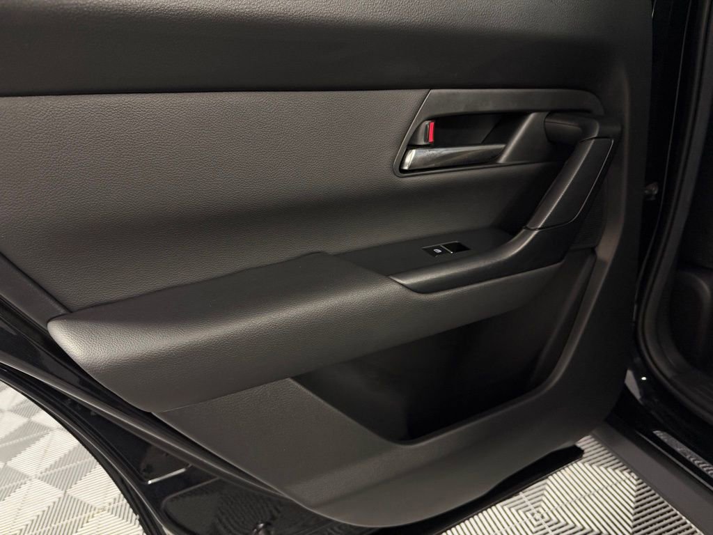 Used 2025 MAZDA CX-50 2.5 Hybrid w/ Weather Package image 27