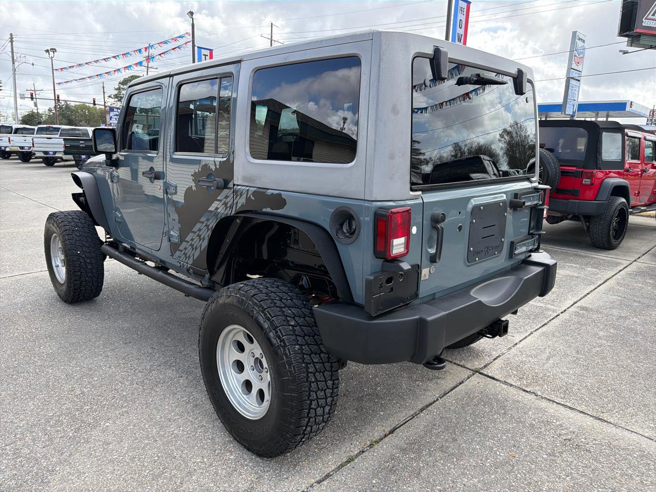 Used 2014 Jeep Wrangler Unlimited Sport image 5