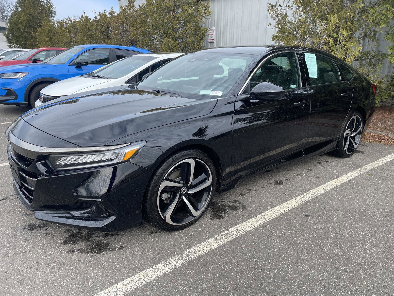 Used 2022 Honda Accord Sport image 3