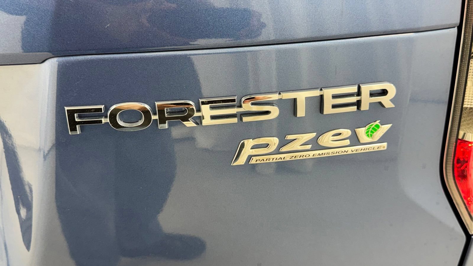 Used 2015 Subaru Forester 2.5i Premium w/ Popular Package #2 AWD/4WD image 38