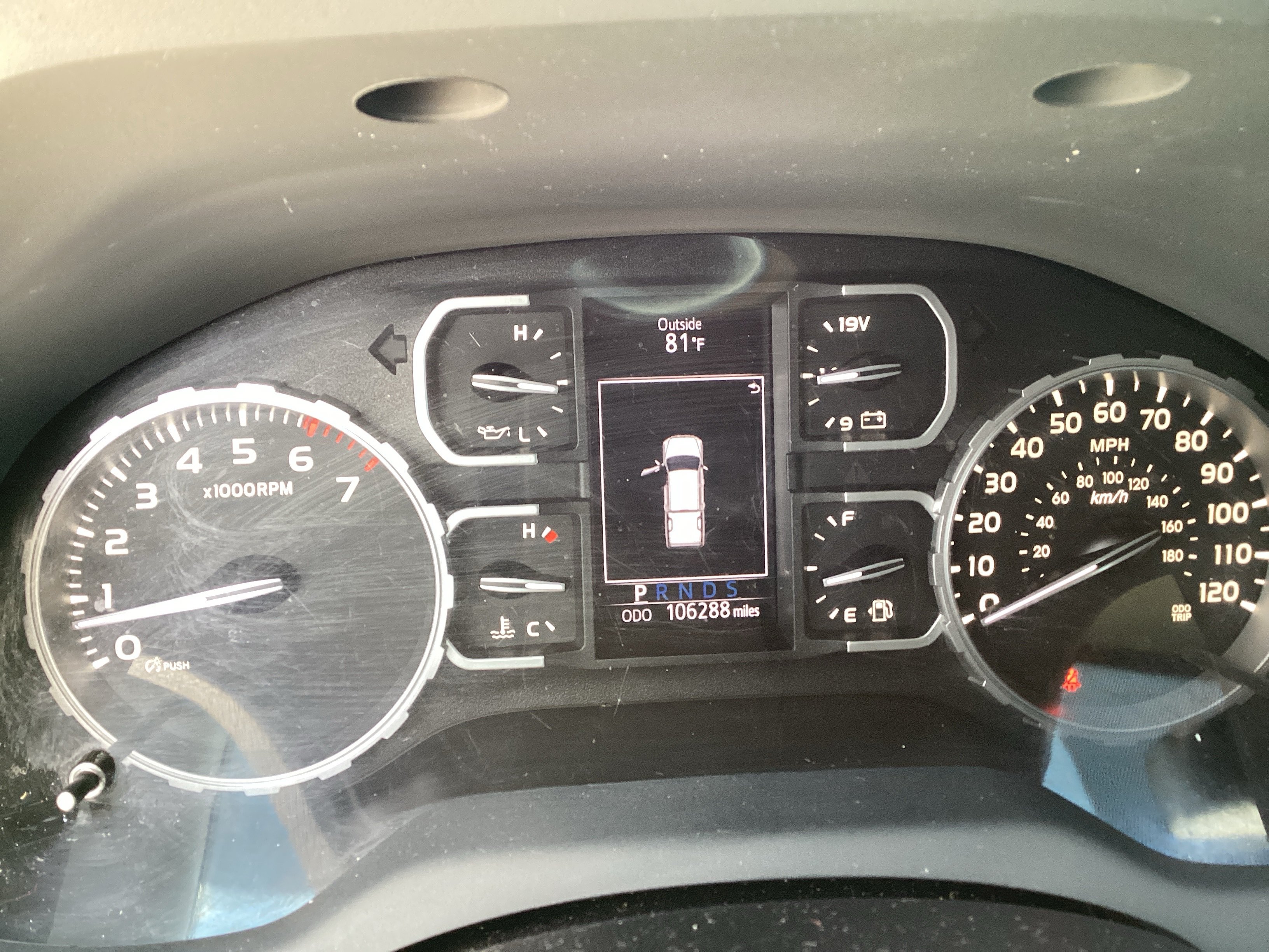 Used 2021 Toyota Tundra SR5 w/ SR5 Leather Package RWD image 19
