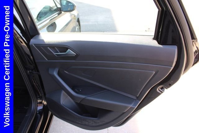 Used 2024 Volkswagen Jetta Sport image 21