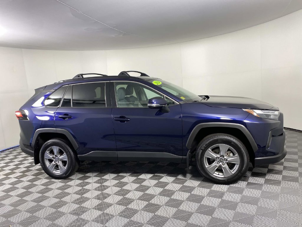 Used 2024 Toyota RAV4 XLE w/ Convenience Package AWD/4WD image 14