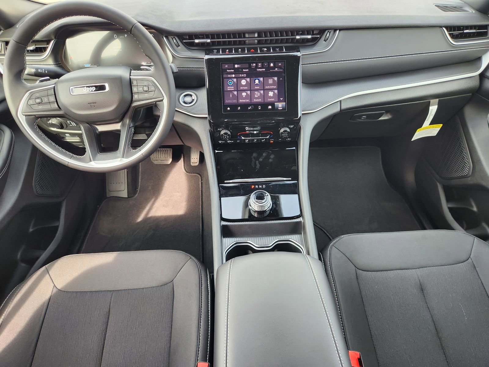 New 2025 Jeep Grand Cherokee Laredo image 20