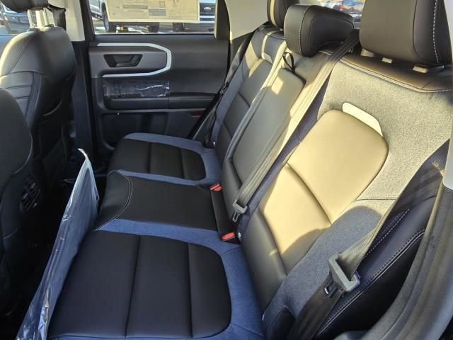 New 2025 Ford Bronco Sport Outer Banks image 16