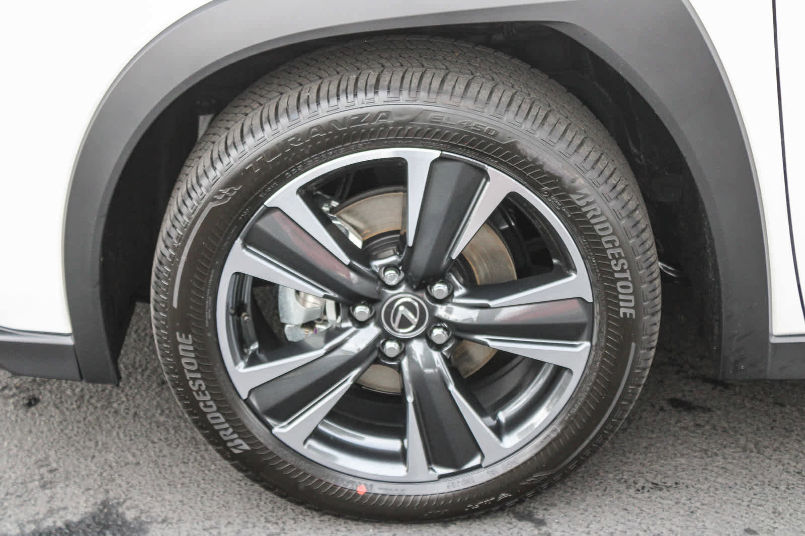 New 2025 Lexus UX 300h FWD image 9