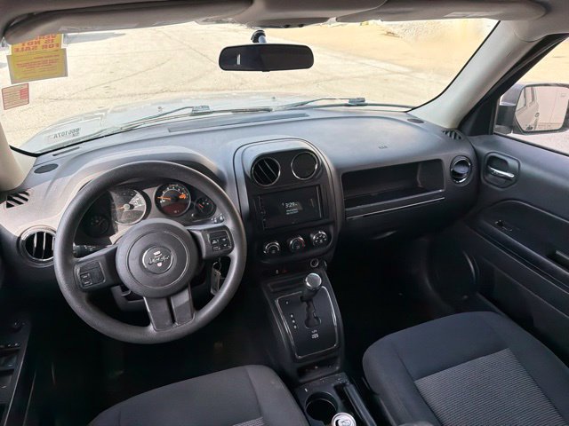 Used 2015 Jeep Patriot Sport w/ Power Value Group FWD image 19