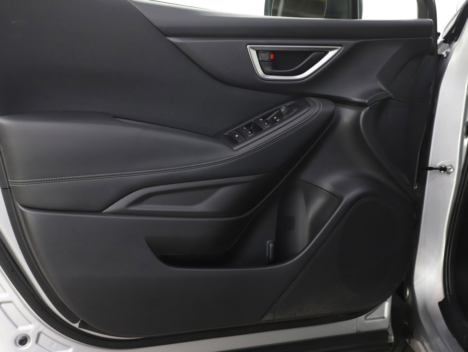 Used 2019 Subaru Forester image 18