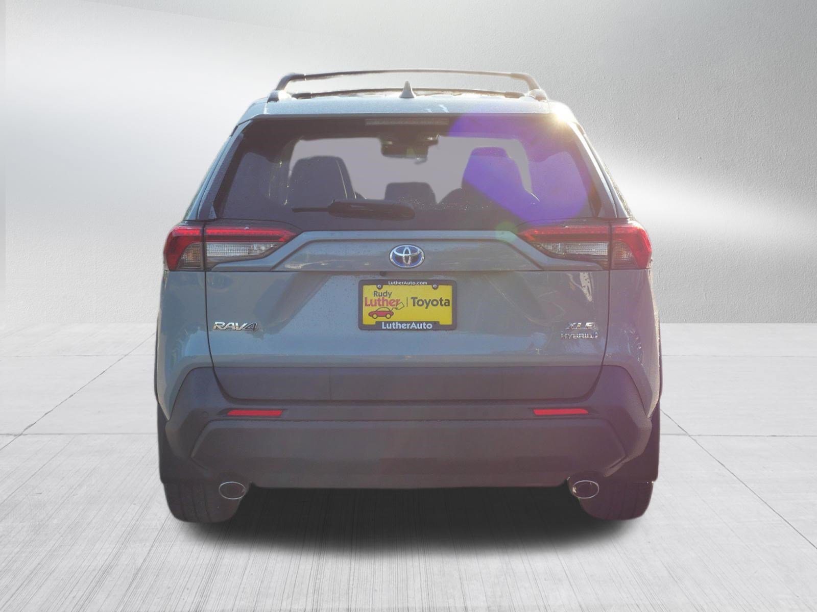 Certified 2021 Toyota RAV4 XLE Premium AWD/4WD image 7