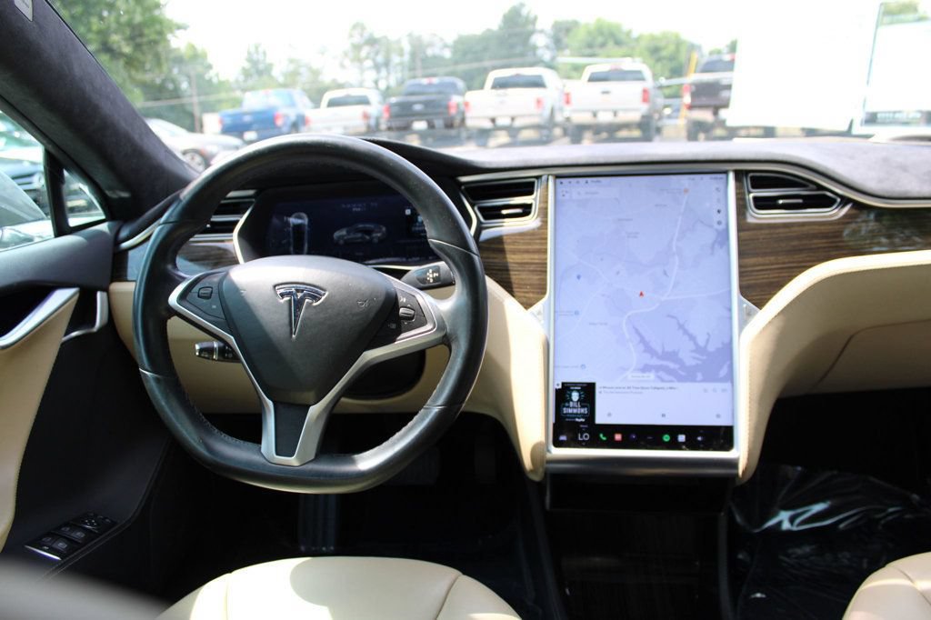 Used 2015 Tesla Model S 70D AWD/4WD image 15