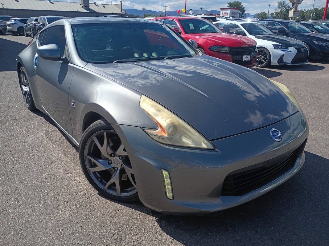 Used 2016 Nissan 370Z Coupe RWD image 15