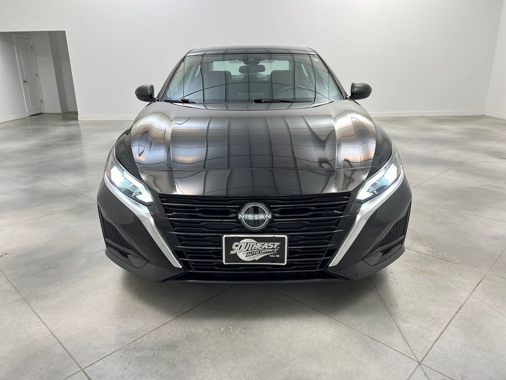Used 2024 Nissan Altima 2.5 SV video 2