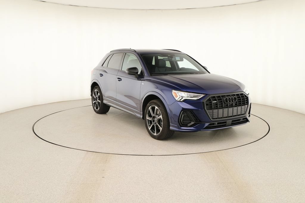 Certified 2025 Audi Q3 2.0T Premium Plus w/ Premium Plus Package AWD/4WD image 10
