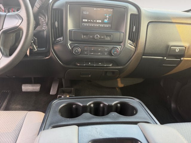 Used 2018 Chevrolet Silverado 1500 Custom w/ Custom Value Package AWD/4WD image 11