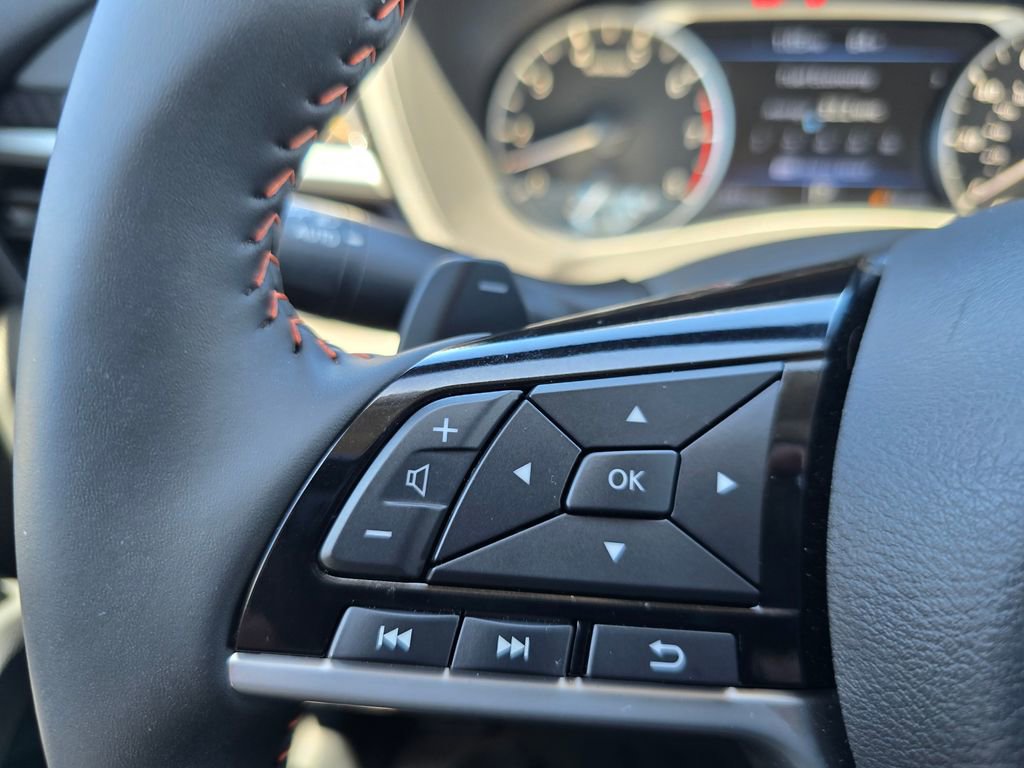 Used 2025 Nissan Altima 2.5 SR w/ SR Premium Package image 15