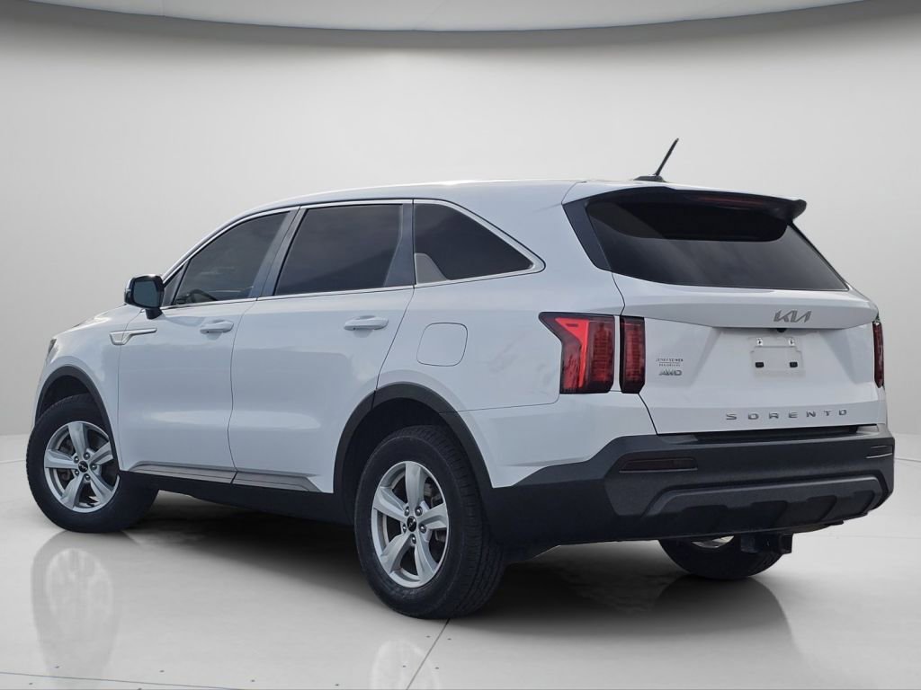 Used 2022 Kia Sorento LX image 20