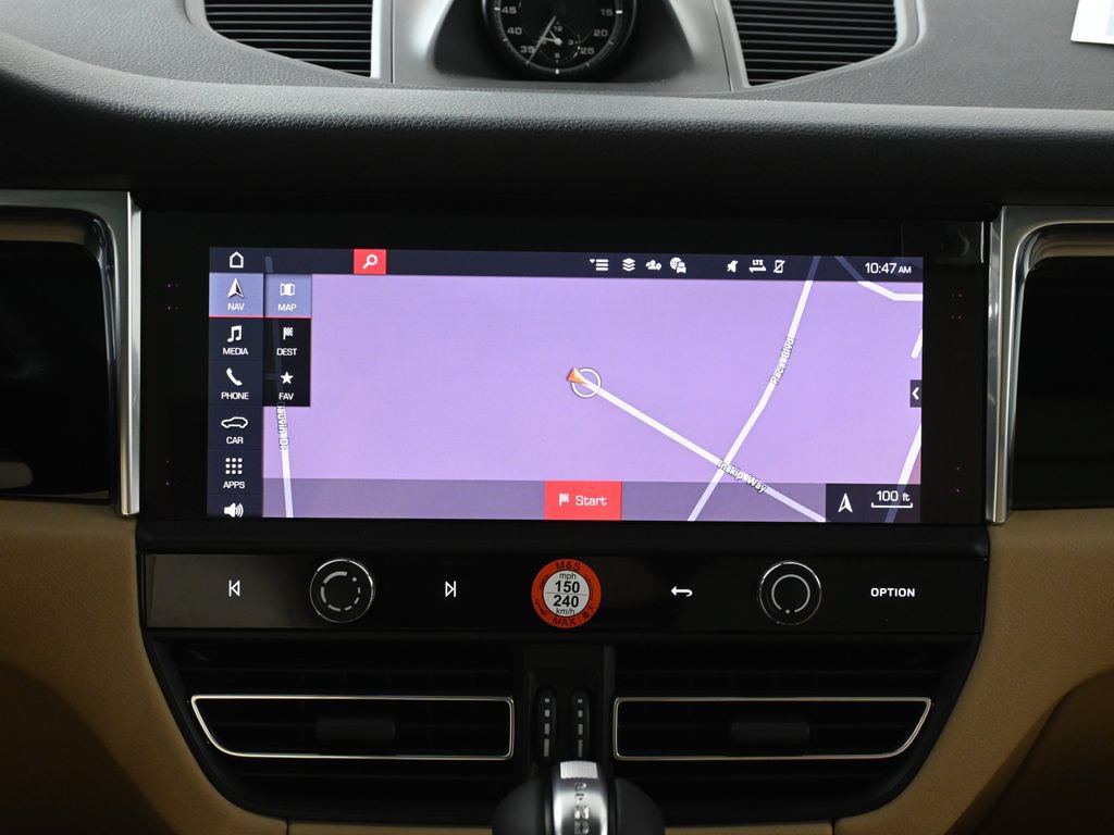 New 2026 Porsche Macan AWD/4WD image 23