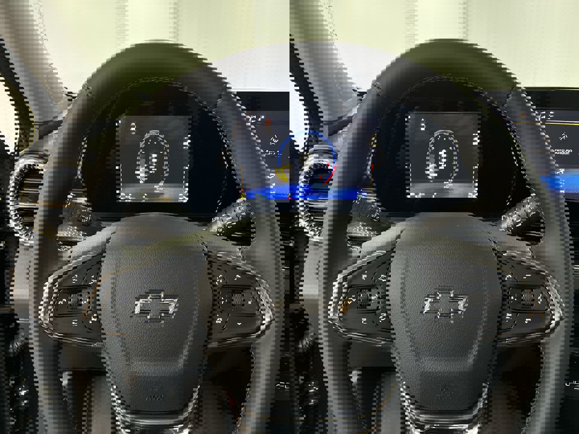 New 2026 Chevrolet Trax ACTIV w/ Driver Confidence Package image 45