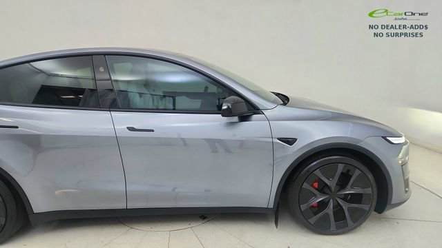Used 2026 Tesla Model Y Performance AWD/4WD image 7