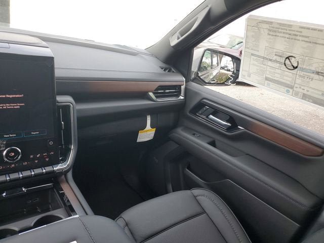 New 2026 GMC Yukon Denali w/ Denali Reserve Package AWD/4WD image 15