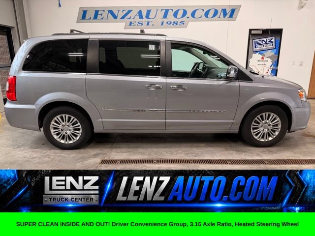 Used 2015 Chrysler Town & Country Touring-L w/ Driver Convenience Group FWD 360° Tour