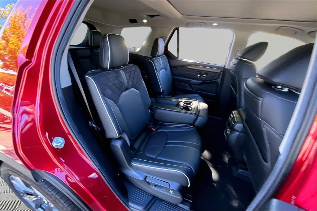 Certified 2026 Honda Pilot Elite image 17