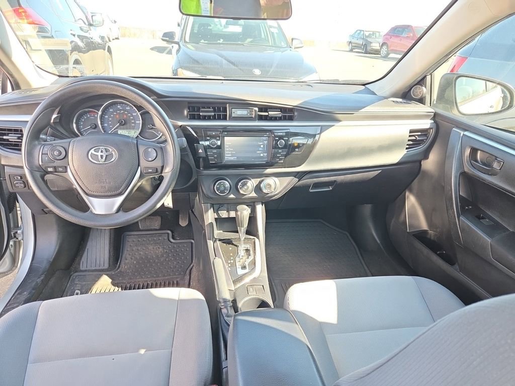 Used 2016 Toyota Corolla L image 8