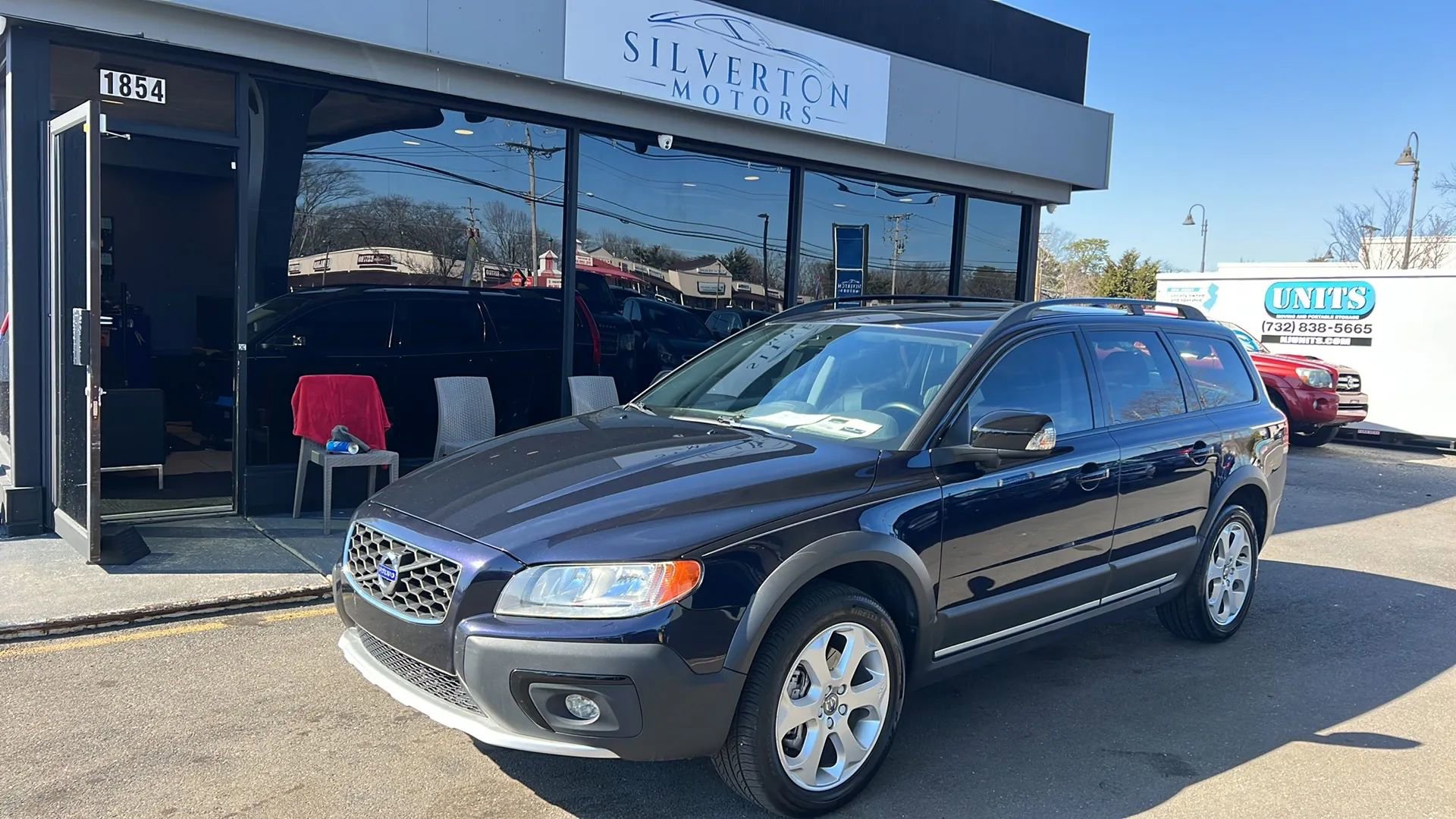 Used 2016 Volvo XC70 T5 Premier w/ Proximity Package