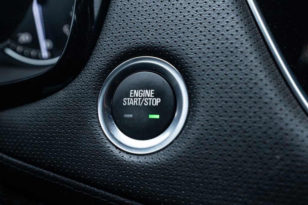 Used 2022 Cadillac XT5 Premium Luxury w/ LPO, Floor Liner Package image 32