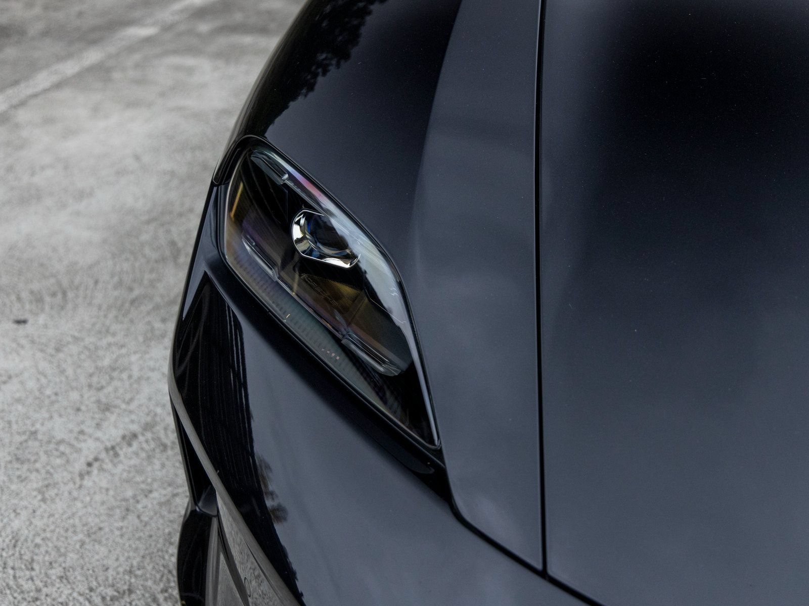 New 2025 Porsche Taycan 4S AWD/4WD image 14