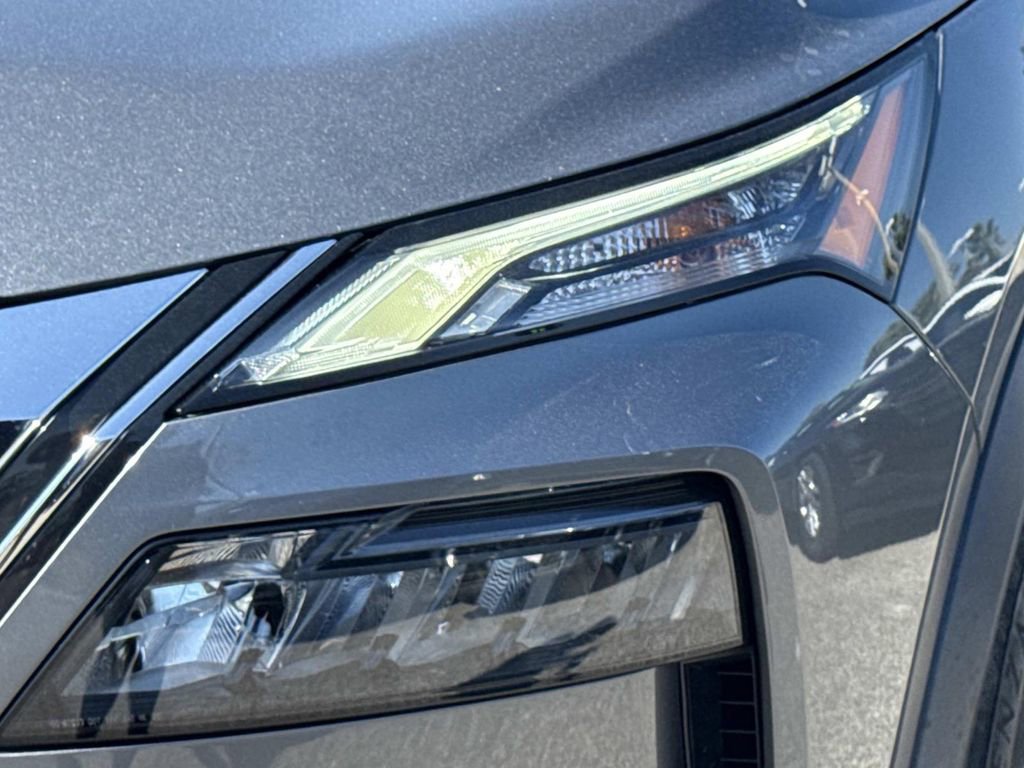 Certified 2023 Nissan Rogue S image 10