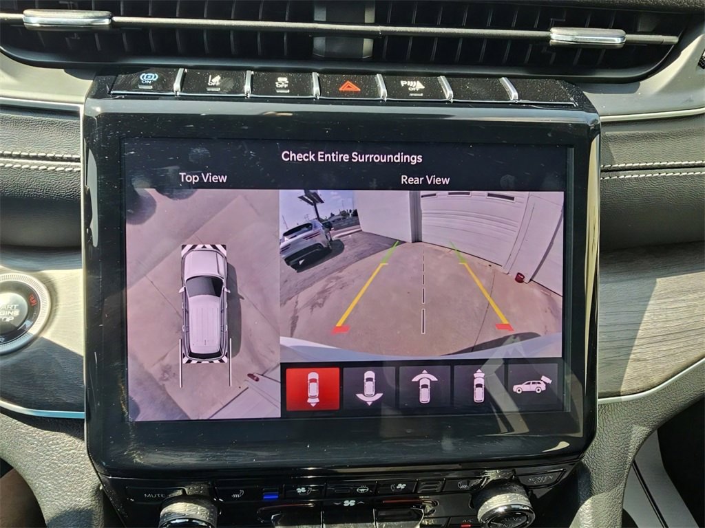 Used 2025 Jeep Grand Cherokee Limited 4xe image 15