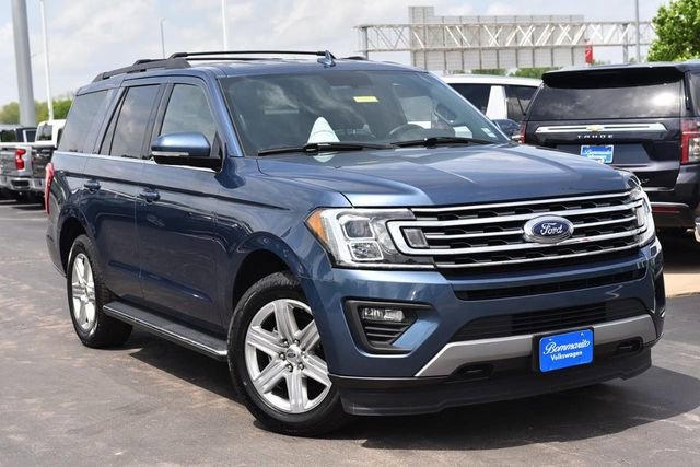 Used 2019 Ford Expedition XLT w/ Equipment Group 202A AWD/4WD image 2