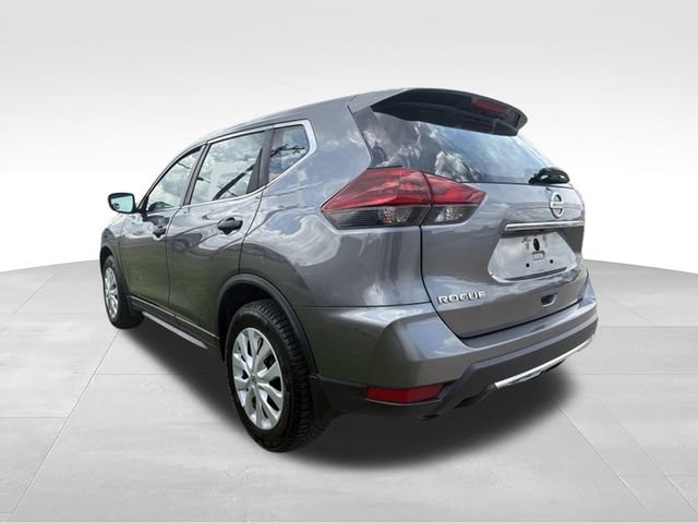 Used 2019 Nissan Rogue S FWD image 2
