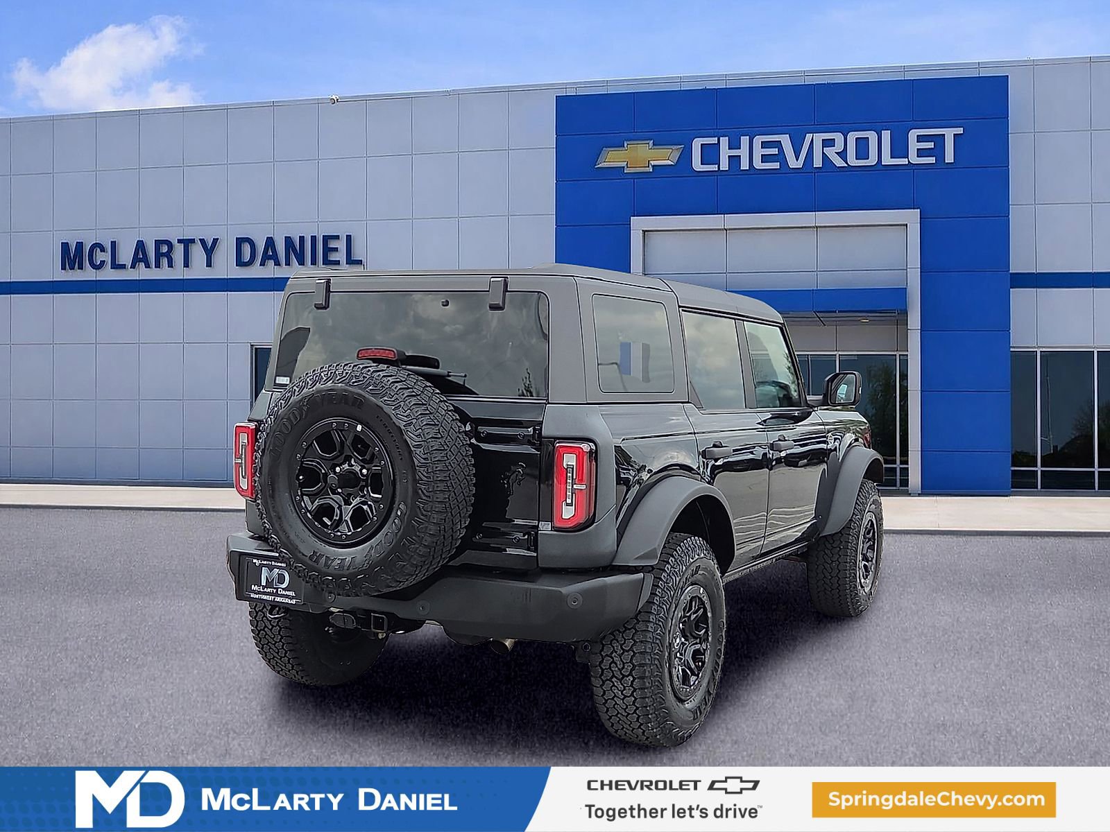 Used 2023 Ford Bronco Wildtrak AWD/4WD image 5